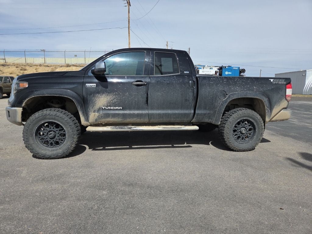 2015 Toyota Tundra SR5