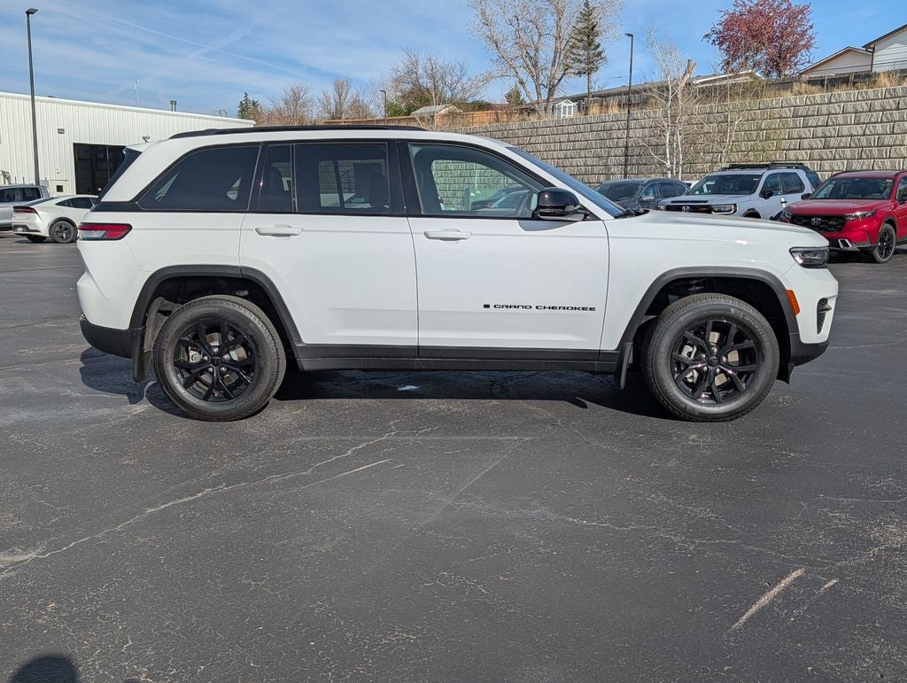 2025 Jeep Grand Cherokee Altitude X 4X4