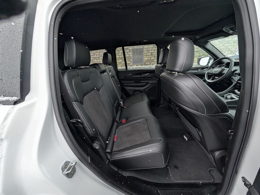 2025 Jeep Grand Cherokee Altitude X 4X4