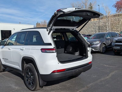 2025 Jeep Grand Cherokee Altitude X 4X4