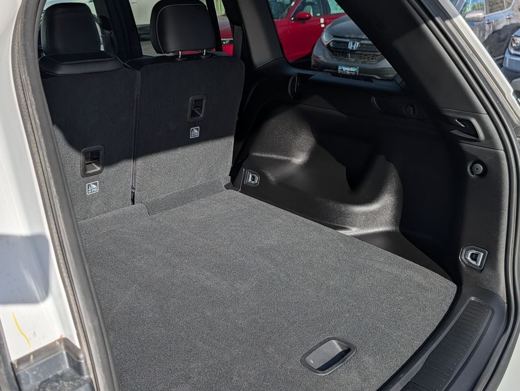 2025 Jeep Grand Cherokee Altitude X 4X4