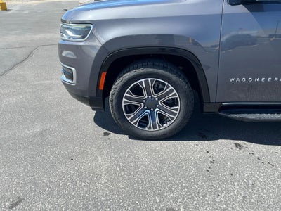 2023 Jeep Wagoneer Base