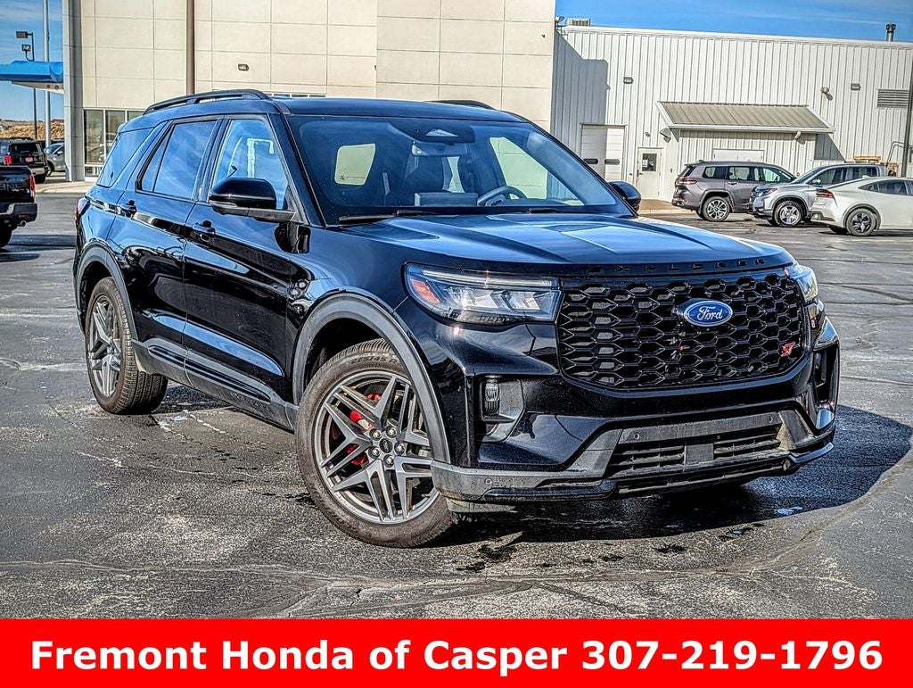 2025 Ford Explorer ST 4WD