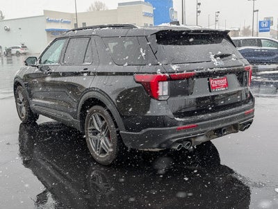 2025 Ford Explorer ST 4WD