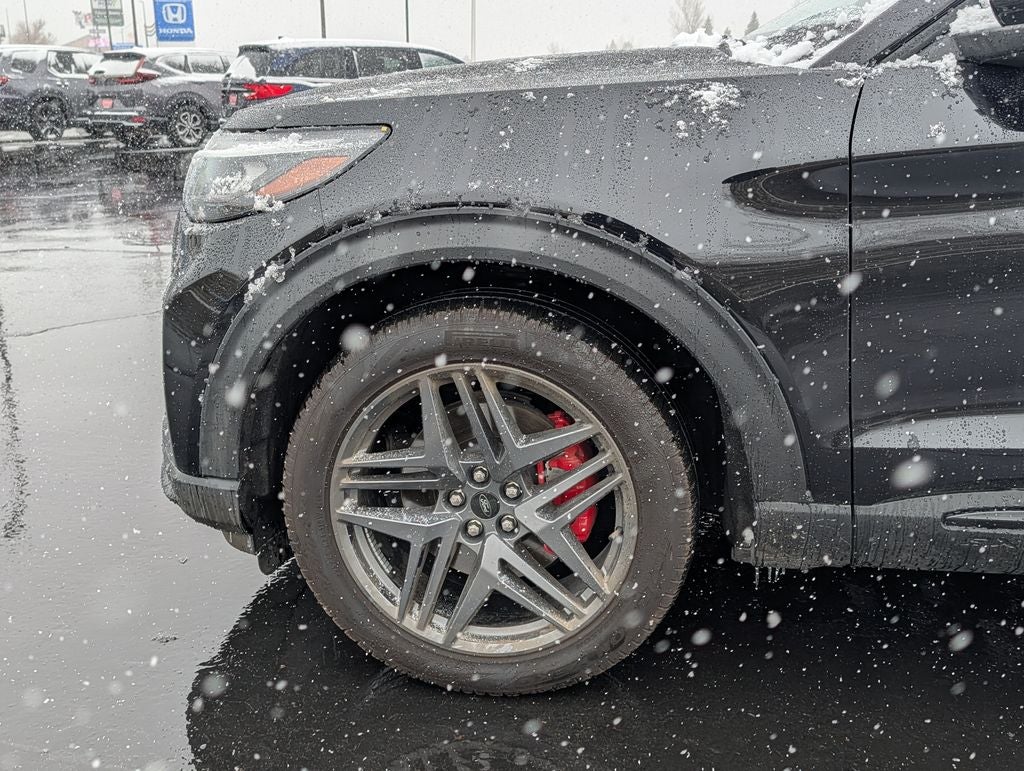 2025 Ford Explorer ST 4WD