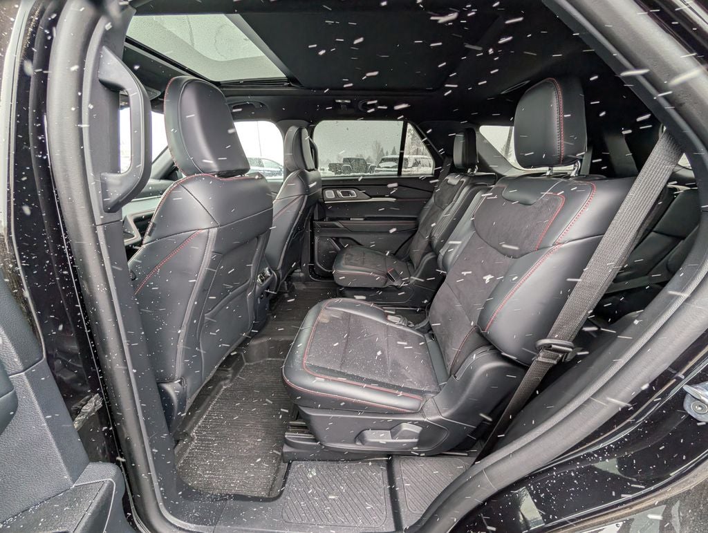 2025 Ford Explorer ST 4WD