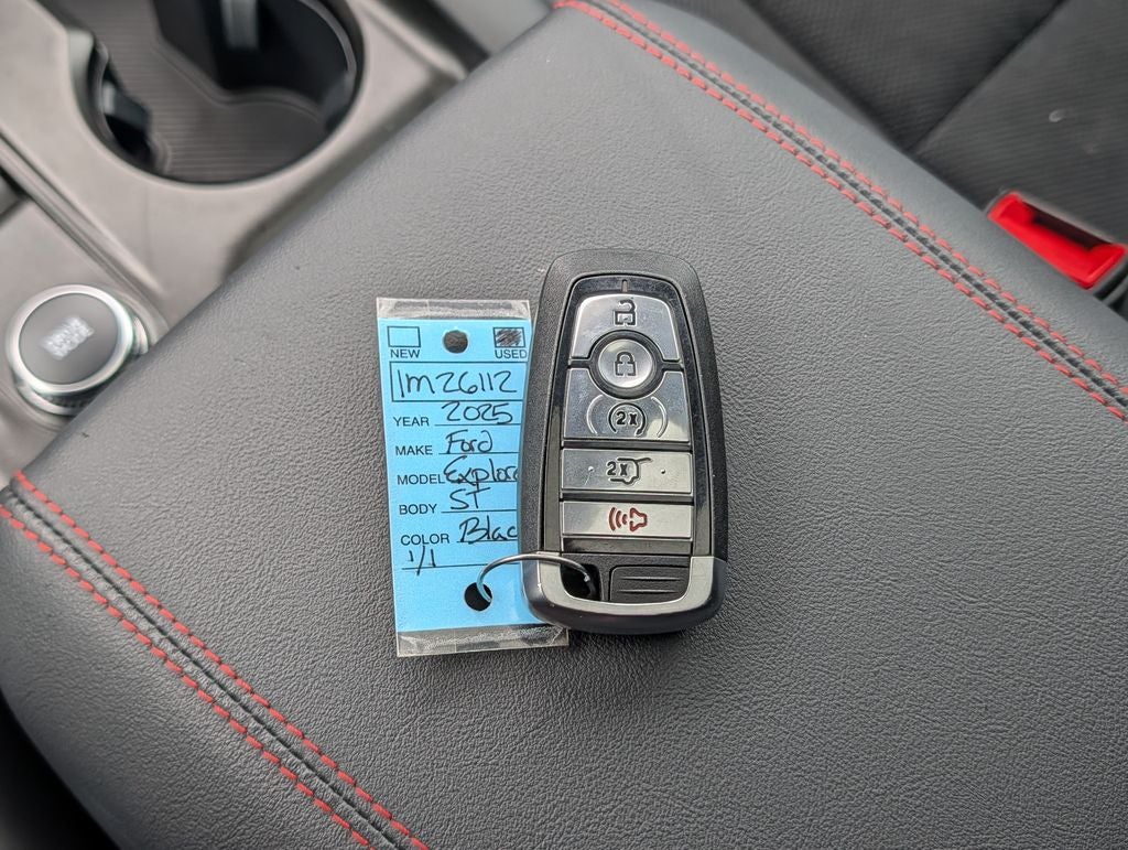 2025 Ford Explorer ST 4WD