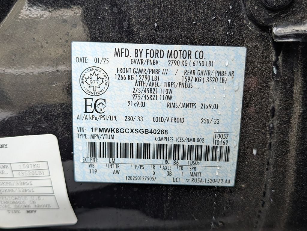 2025 Ford Explorer ST 4WD