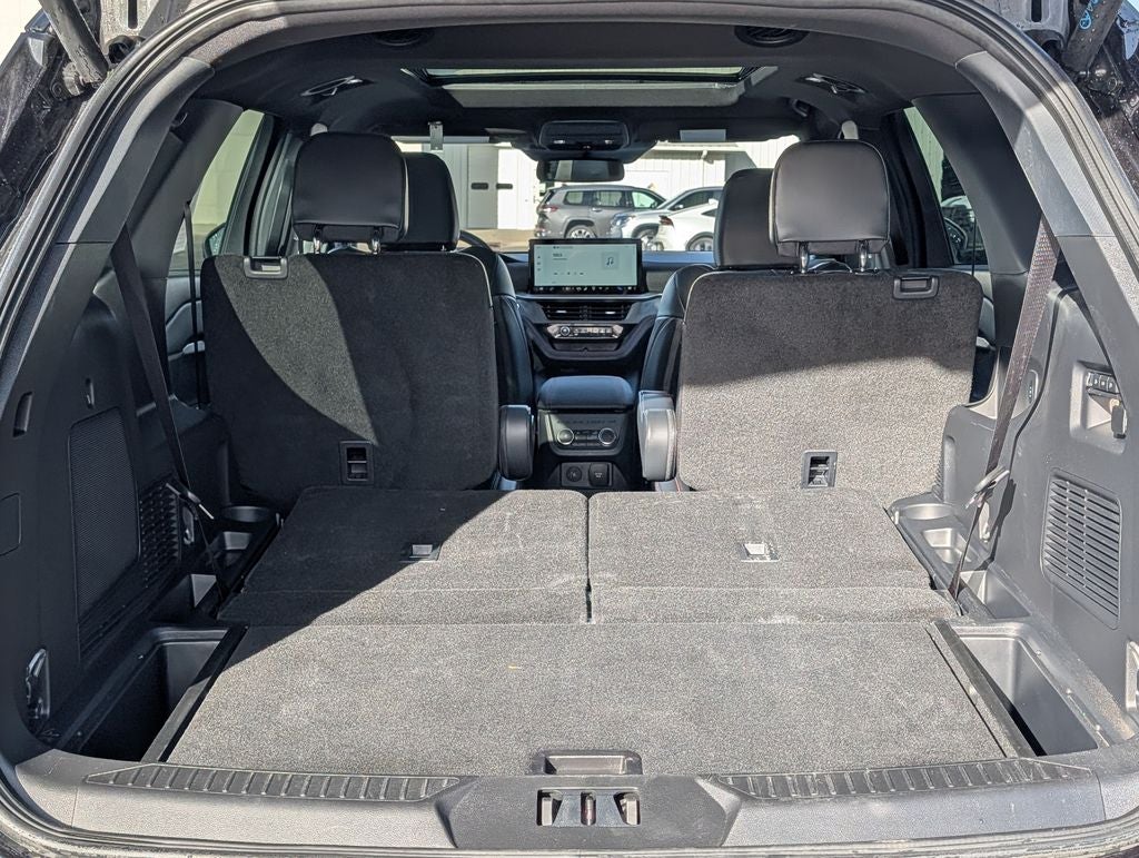 2025 Ford Explorer ST 4WD