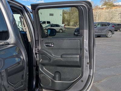 2024 Nissan Frontier SV 4X4