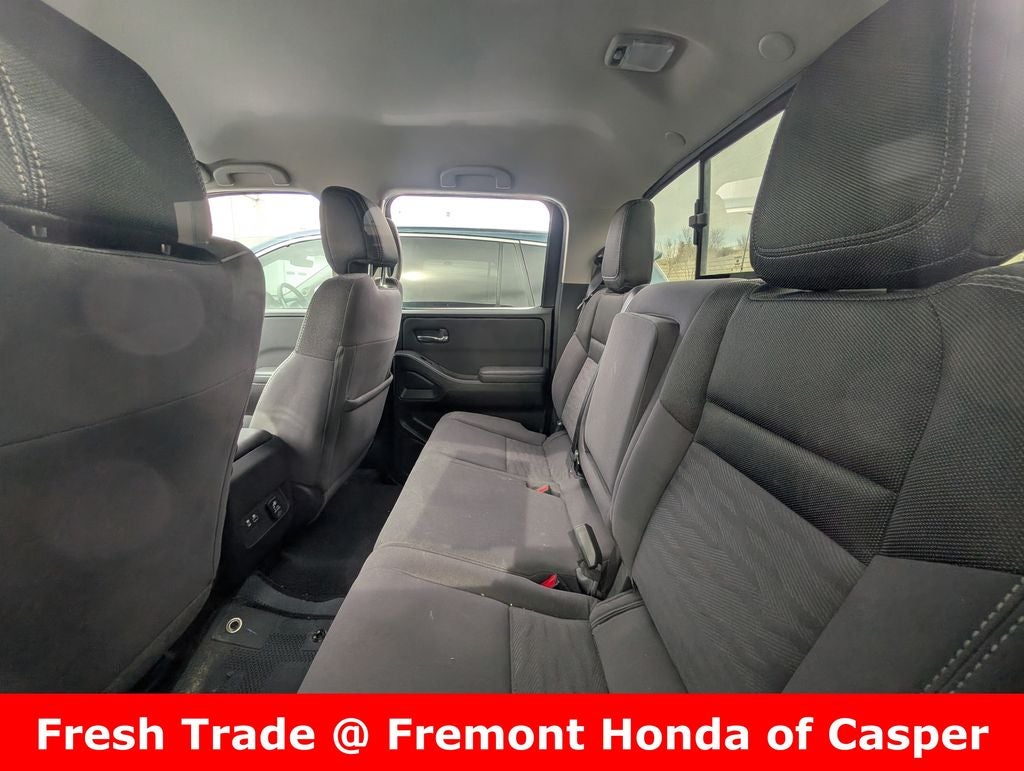 2024 Nissan Frontier SV 4X4