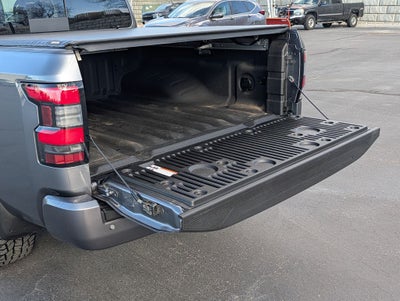 2024 Nissan Frontier SV 4X4