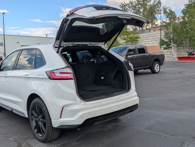 2024 Ford Edge ST Line