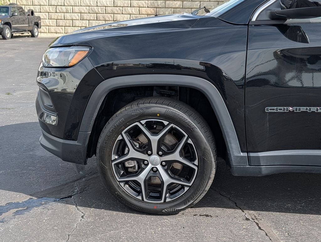 2024 Jeep Compass Latitude