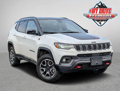 2025 Jeep Compass Trailhawk