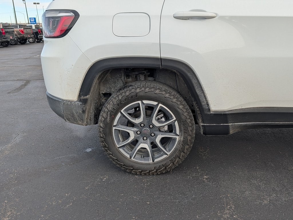 2025 Jeep Compass Trailhawk