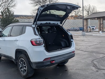 2025 Jeep Compass Trailhawk