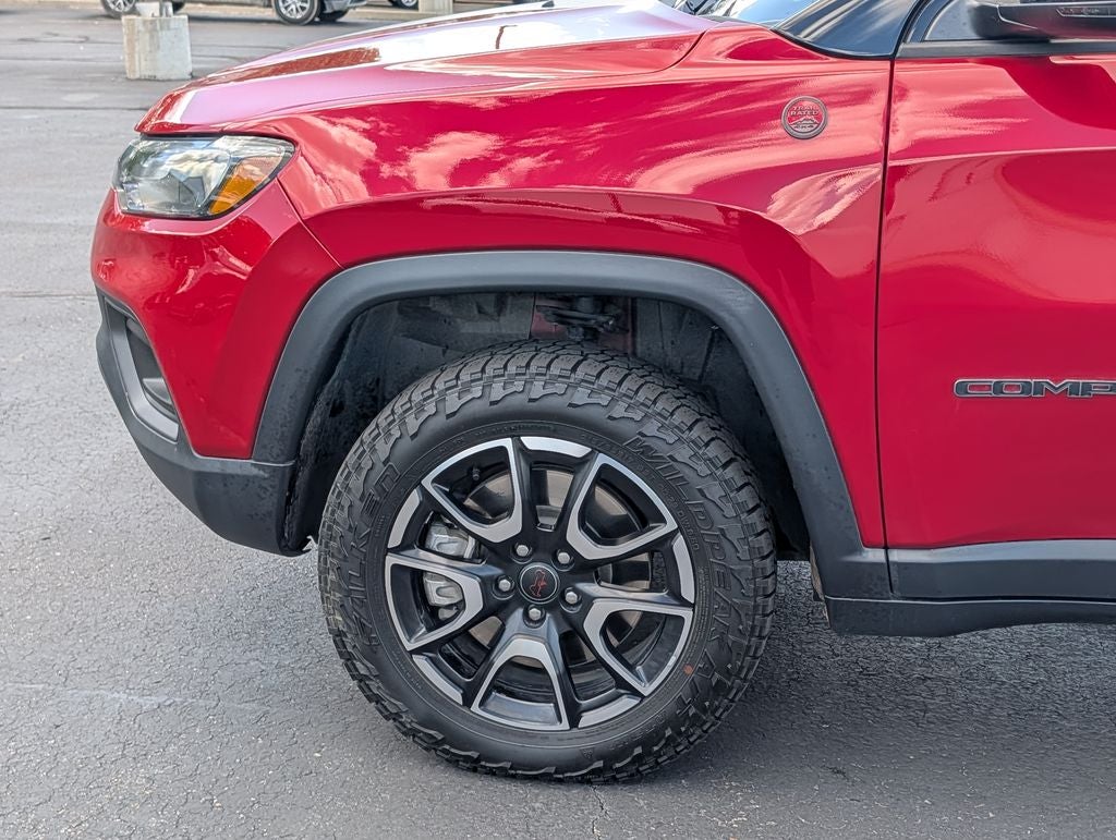 2025 Jeep Compass Trailhawk - Photo 15