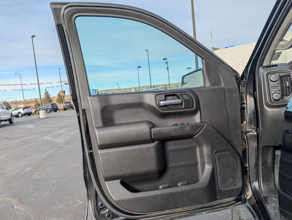 2022 Chevrolet Silverado 1500 Custom Trail Boss