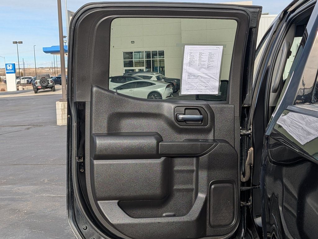 2022 Chevrolet Silverado 1500 Custom Trail Boss