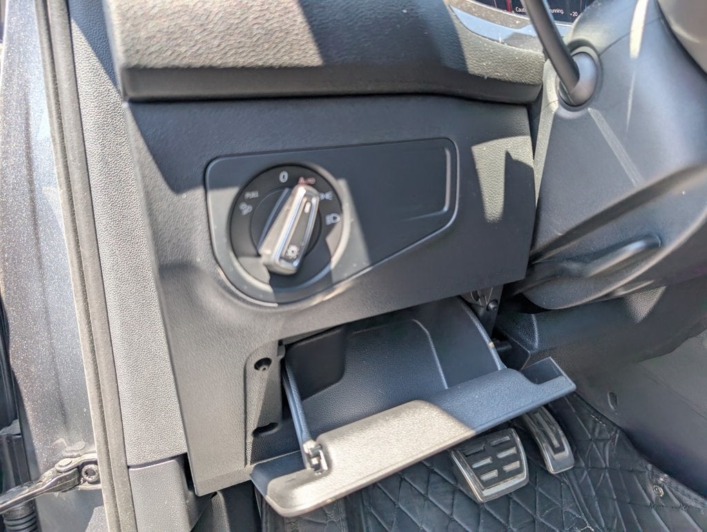 2024 Volkswagen Tiguan 2.0T SEL R-Line