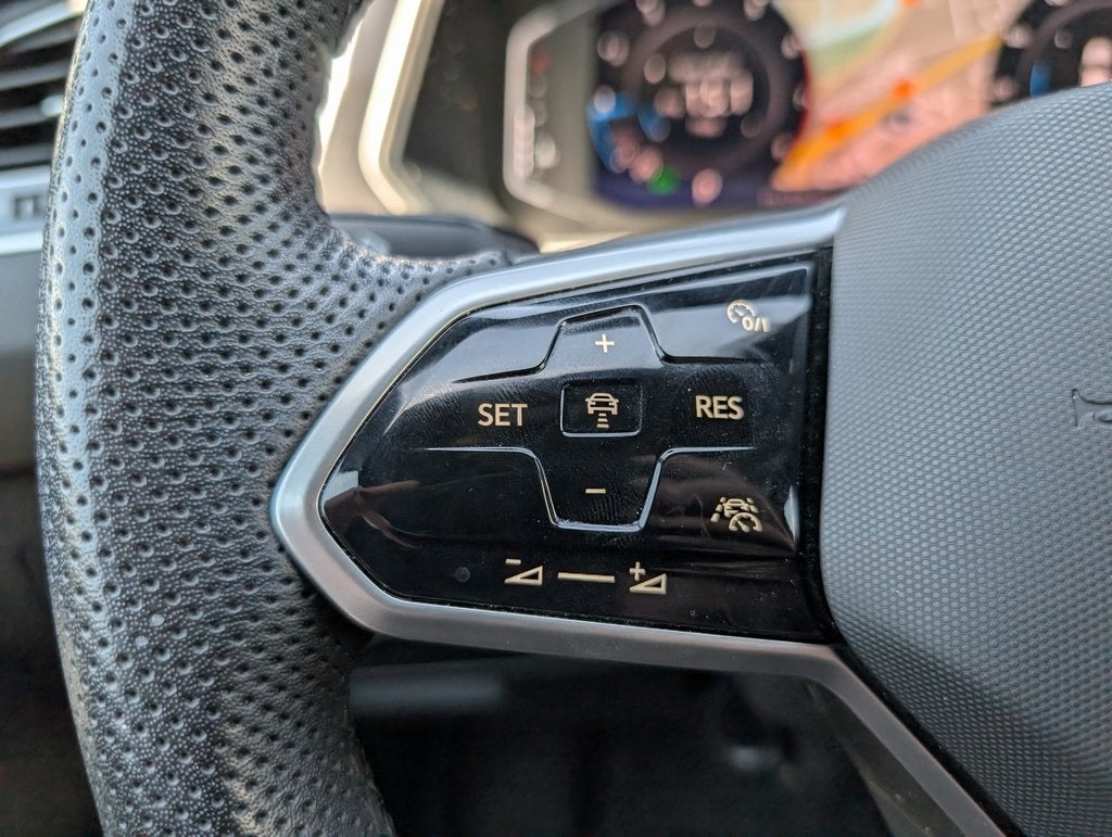 2024 Volkswagen Tiguan 2.0T SEL R-Line