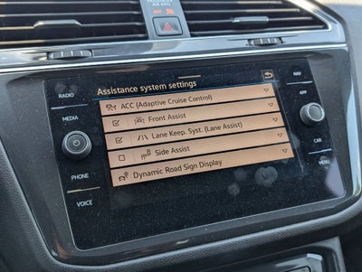 2024 Volkswagen Tiguan 2.0T SEL R-Line