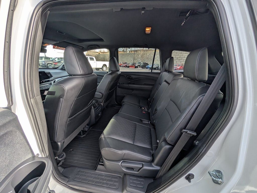 2023 Honda Passport Elite