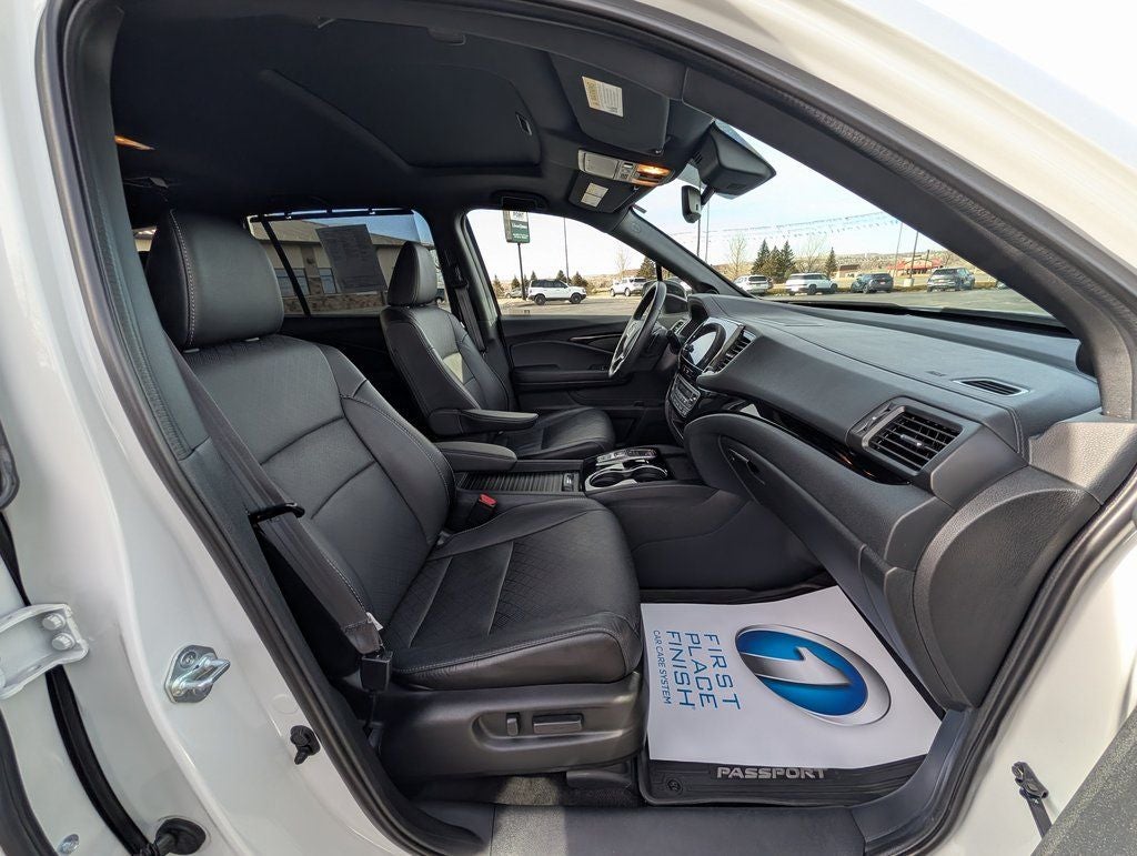 2023 Honda Passport Elite