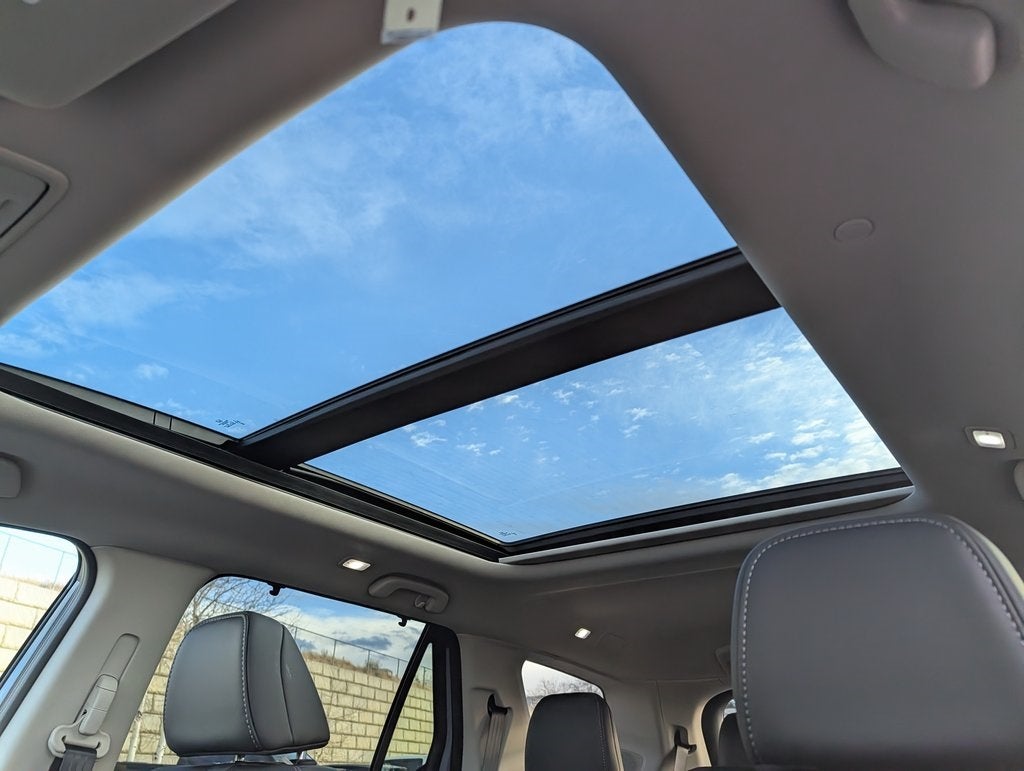 2025 Honda Pilot Touring