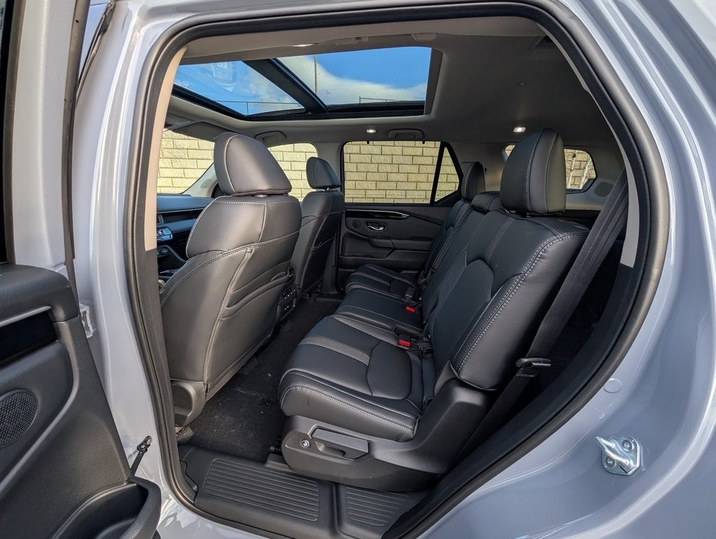 2025 Honda Pilot Touring