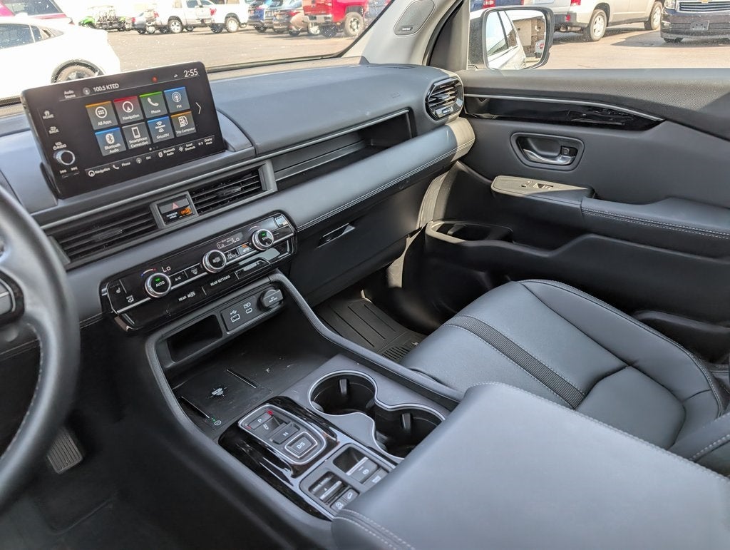 2025 Honda Pilot Touring
