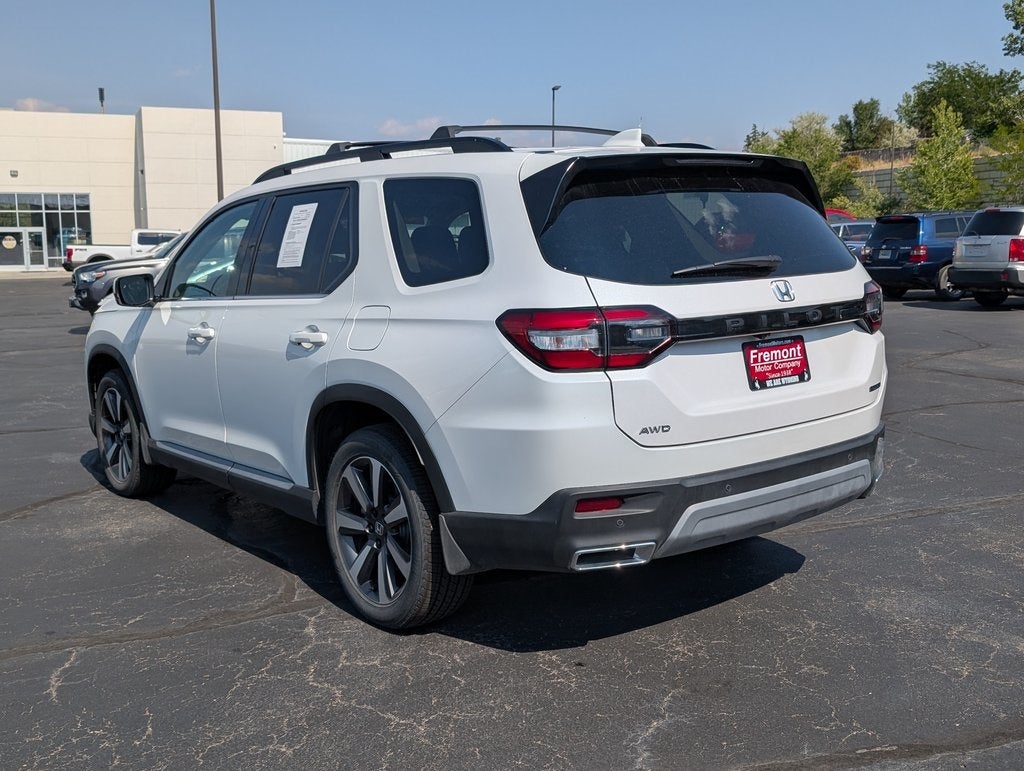 2025 Honda Pilot Touring