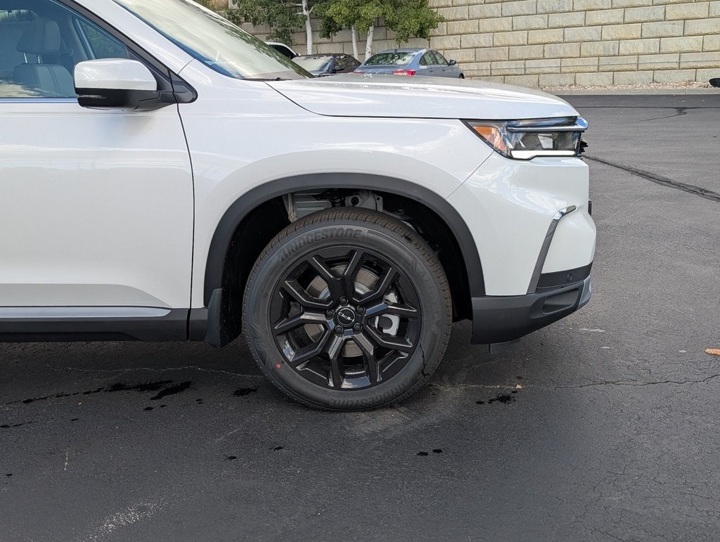 2025 Honda Pilot Touring+