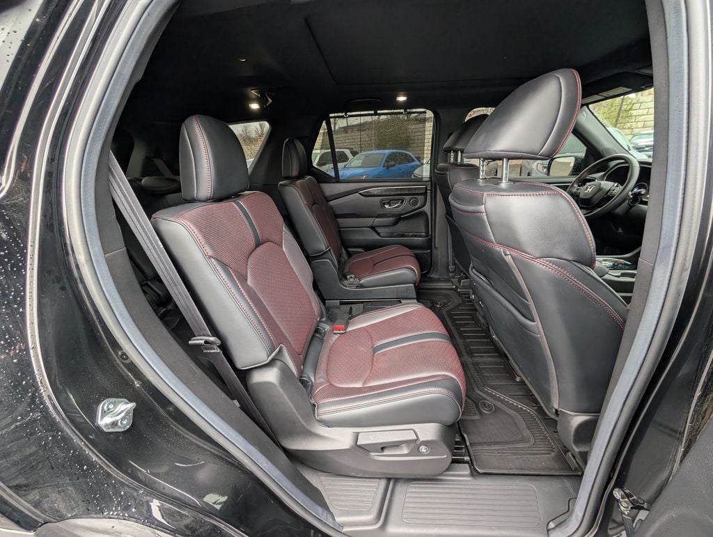 2025 Honda Pilot Black Edition