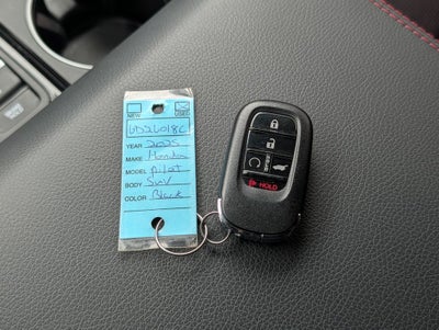 2025 Honda Pilot Black Edition
