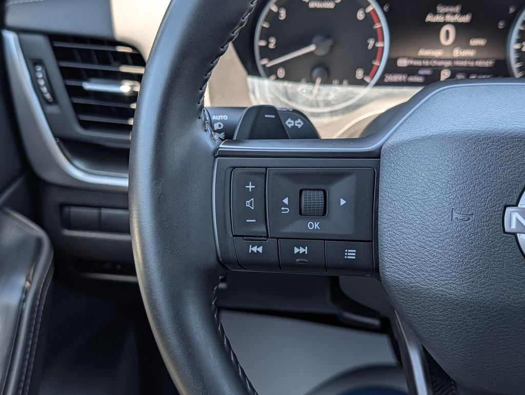 2025 Nissan Rogue SV