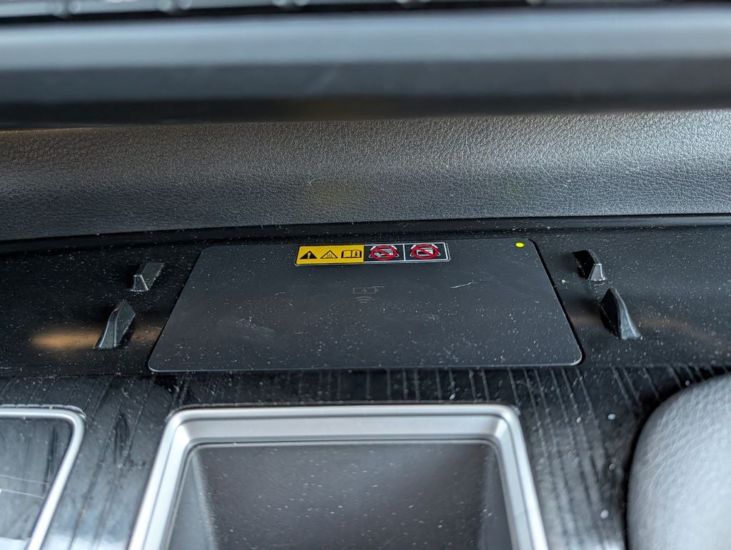 2025 Toyota Sienna Woodland Edition