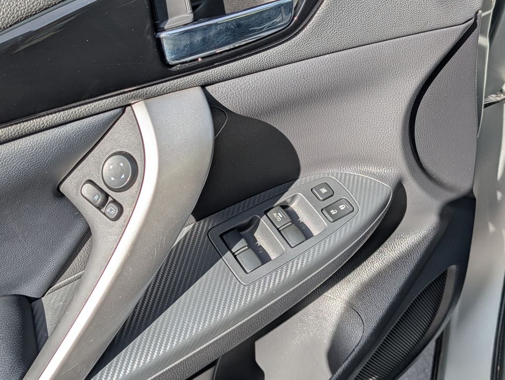 2025 Mitsubishi Eclipse Cross SE