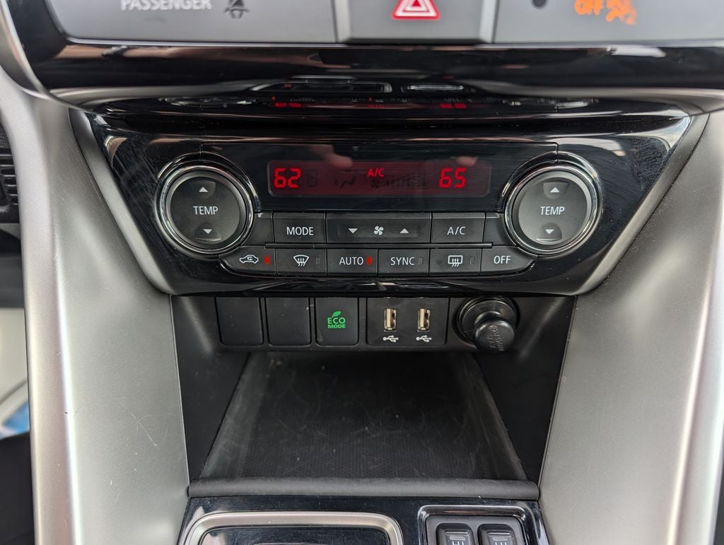 2025 Mitsubishi Eclipse Cross SE