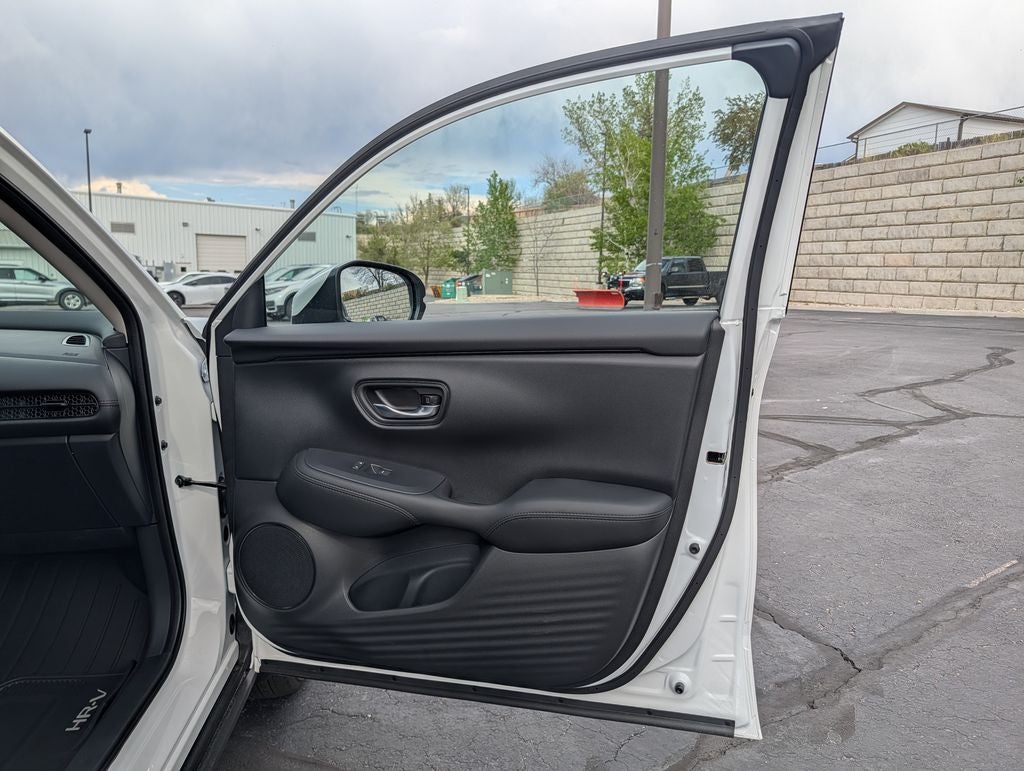 2027 Honda HR-V LX