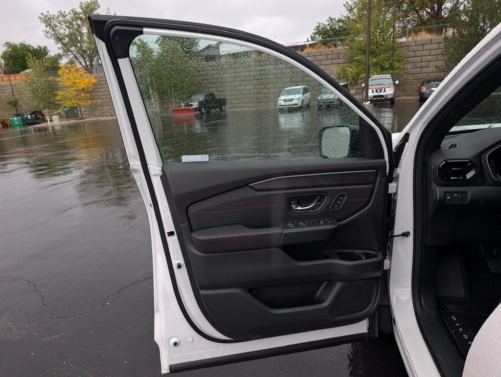 2026 Honda Pilot Black Edition