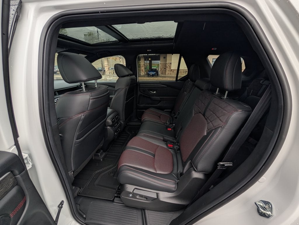 2026 Honda Pilot Black Edition