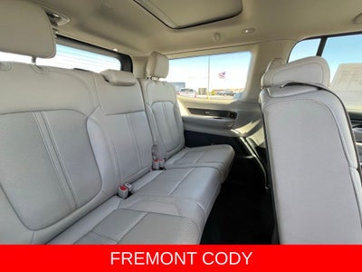 2023 Jeep Wagoneer Base