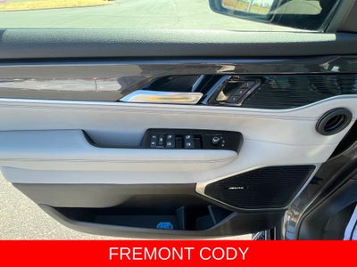 2023 Jeep Wagoneer Base