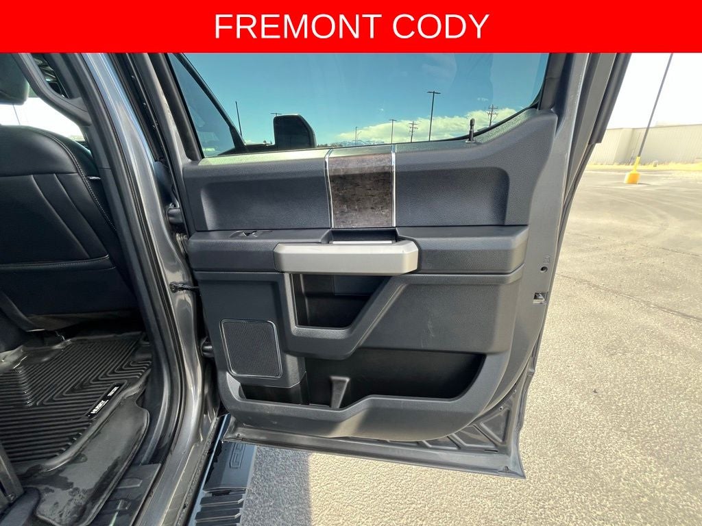 2022 Ford F-250SD Lariat