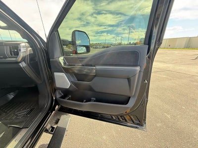 2025 Ford F-350SD Platinum