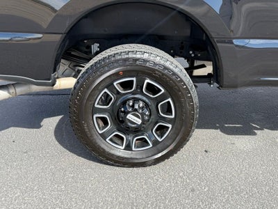 2025 Ford F-350SD Platinum
