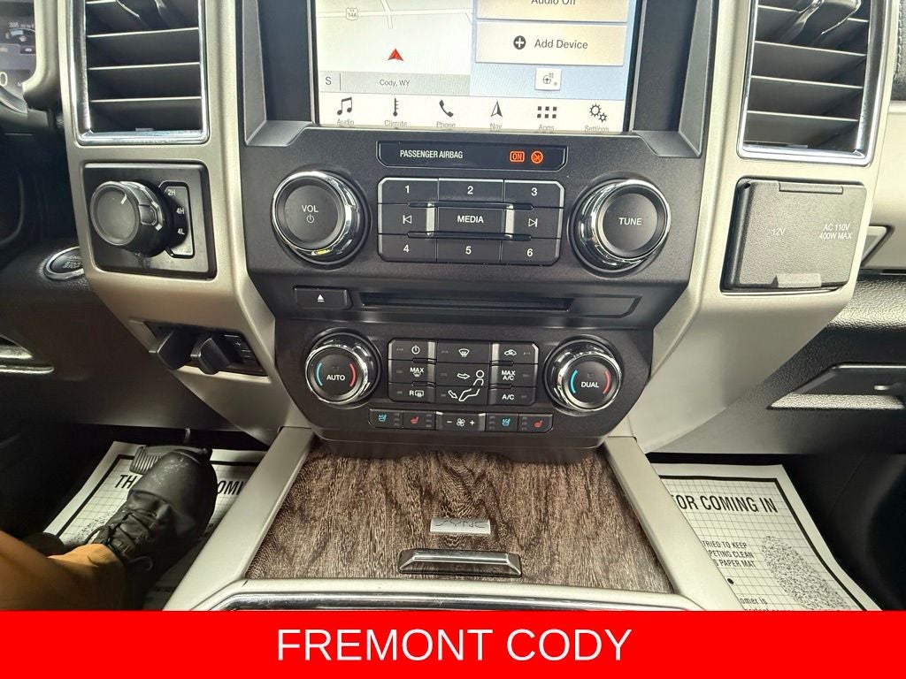 2017 Ford F-350SD Lariat DRW