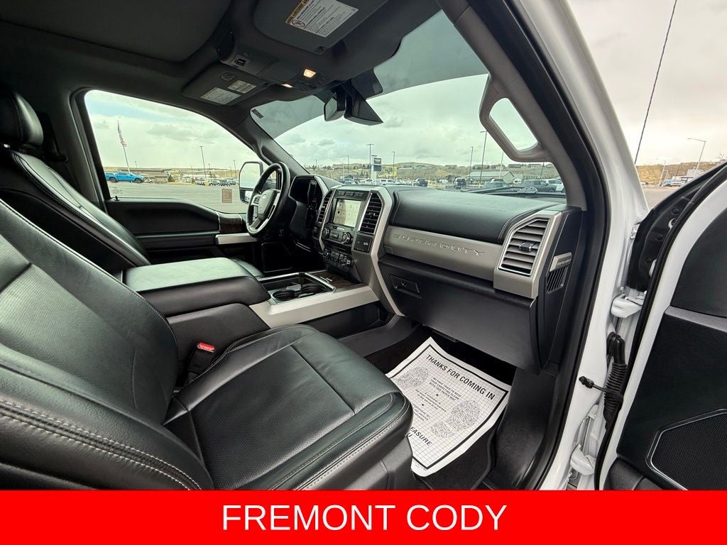 2017 Ford F-350SD Lariat DRW